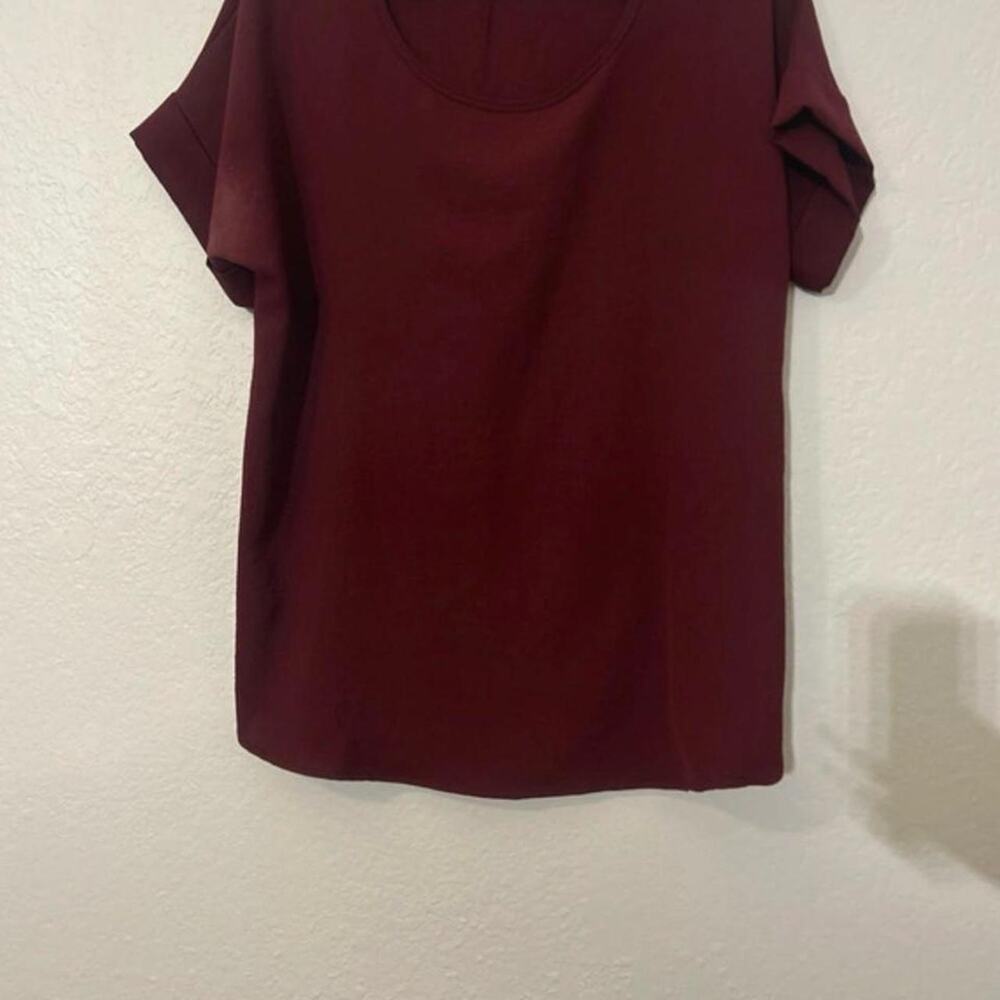 Burgundy entro blouse with short